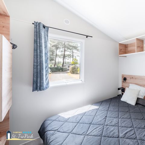 BUNGALOW 4 personnes - Mobil-home Premium 31m² (2 chambres) + Lave Vaisselle + terrasse semi-couverte 15m²