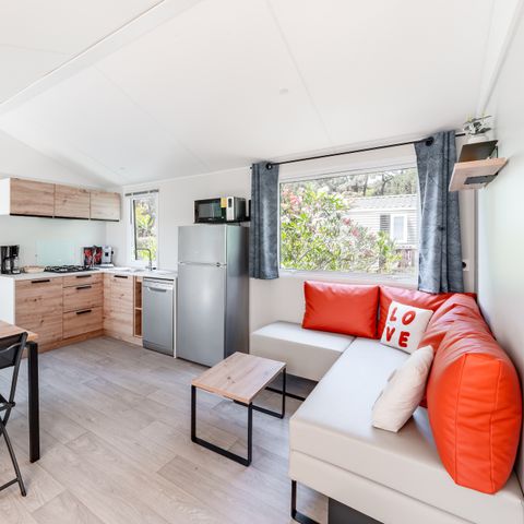 BUNGALOW 4 personnes - Mobil-home Premium 31m² (2 chambres) + Lave Vaisselle + terrasse semi-couverte 15m²