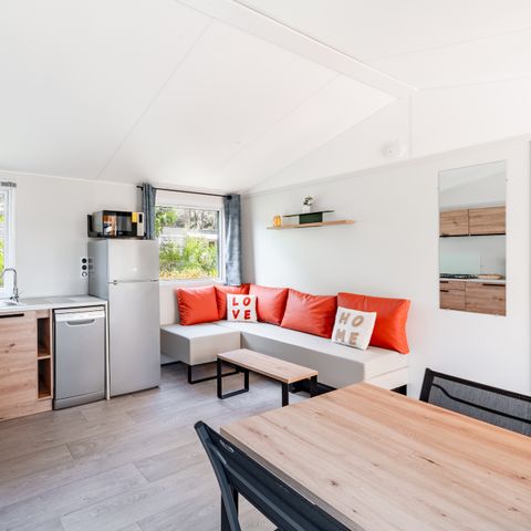 BUNGALOW 4 personnes - Mobil-home Premium 31m² (2 chambres) + Lave Vaisselle + terrasse semi-couverte 15m²