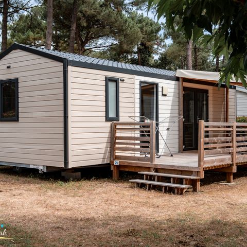BUNGALOW 4 personnes - Mobil-home Premium 31m² (2 chambres) + Lave Vaisselle + terrasse semi-couverte 15m²