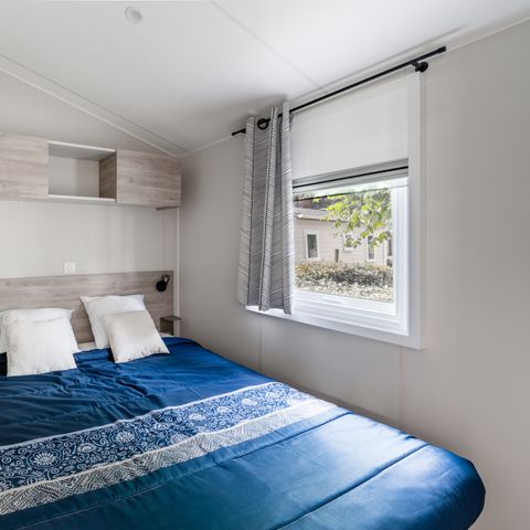 BUNGALOW 2 personnes - Mobil-home Premium 19m² (1 chambre) + Lave-vaisselle + Terrasse semi-couverte 11m²