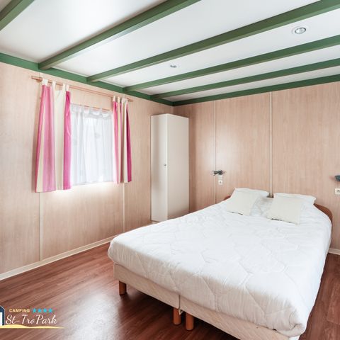 BUNGALOW 4 personnes - Premium 32m² (2 chambres) réservé aux personnes à mobilité réduite avec climatisation