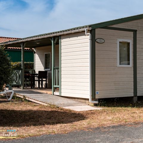 BUNGALOW 4 personnes - Premium 32m² (2 chambres) réservé aux personnes à mobilité réduite avec climatisation