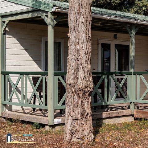 BUNGALOW 4 personnes - Premium 32m² (2 chambres) réservé aux personnes à mobilité réduite avec climatisation