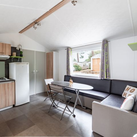 BUNGALOW 4 personnes - Mobil-home Confort 27.5m² (2 chambres) + terrasse bois semi-couverte 11m²