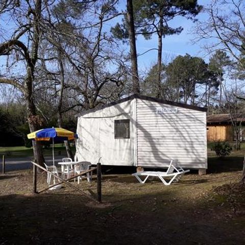 BUNGALOW 5 personnes - Sans sanitaires