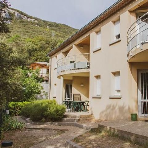 APPARTEMENT 4 personnes - RIEUSSET REZ DE CHAUSSEE TERRASSE TV