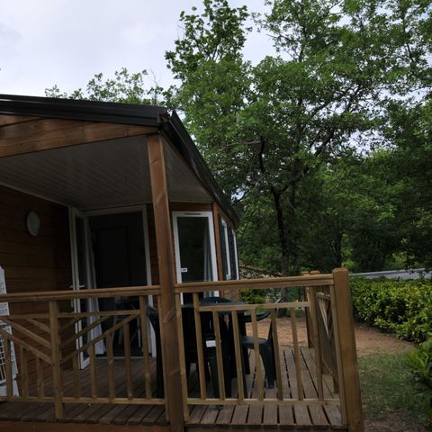 BUNGALOW 4 personnes - 4 personnes avec terrasse + climatisation + TV - 31m²
