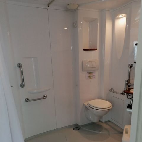 BUNGALOW 4 personnes - PMR