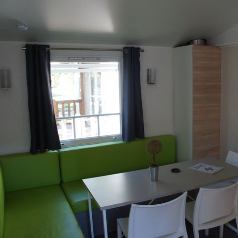 BUNGALOW 7 personnes - Mobil home Standard 32 m² 3 chambres + terrasse 12m² semi-couverte (9m²) 6/7 pers