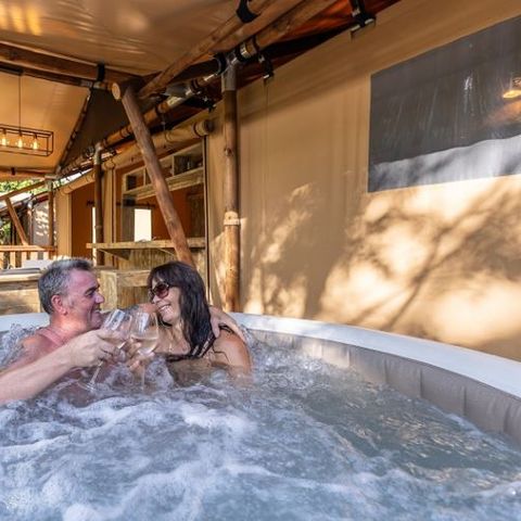 HÉBERGEMENT INSOLITE 6 personnes - Chalet luxury SPA 6pers