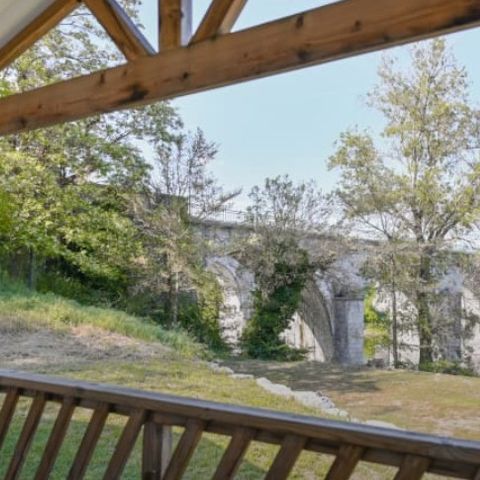 Mobilhome 4 personnes - Pommier avec vue sur la rivière