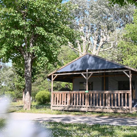 Tente en toile et en bois 4 personnes - Cocotier
