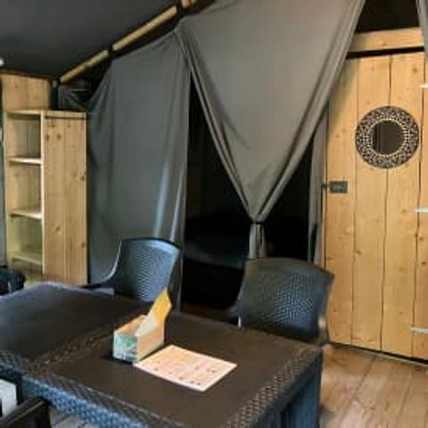 Tente en toile et en bois 4 personnes - Cocotier
