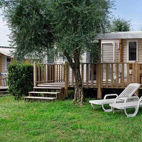 Mobilhome 4 personnes - Classic | 2 Ch. | 4 Pers. | Terrasse surélevée | Clim.