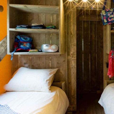 Tente en toile et en bois 6 personnes - Spotty Lodge