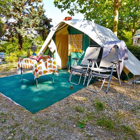 Emplacement - Grand