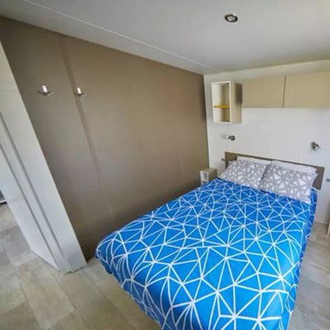 BUNGALOW 4 personnes - Mobil-home | Comfort | 2 Ch. | 4 Pers. | Terrasse surélevée | Clim.