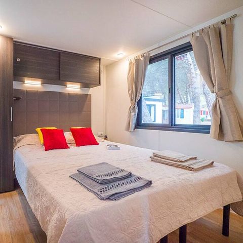 BUNGALOW 6 personnes - Mobil-home | Premium | 3 Ch. | 6 Pers. | Terrasse surélevée | Clim. | TV