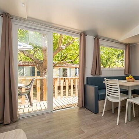 BUNGALOW 6 personnes - Comfort | 3 Ch. | 6 Pers. | Terrasse surélevée | Clim.