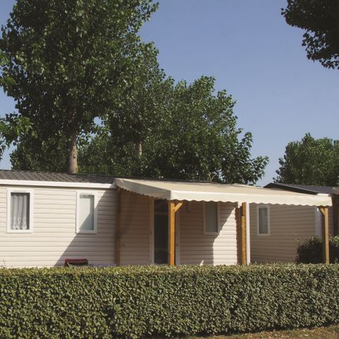 BUNGALOW 6 personnes - (samedi)