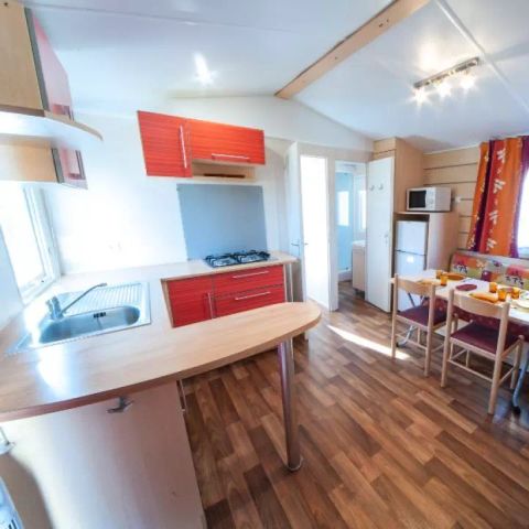 Mobilhome 4 personnes - 3 Pièces 4 Personnes Climatisé + TV