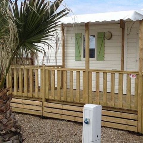 BUNGALOW 2 personnes - 1 chambre bord d'étang, 16m2 catégorie 1