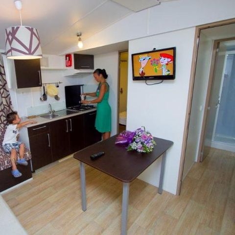 BUNGALOW 4 personnes - 3 chambres / 1 salle de bain - terrasse couverte