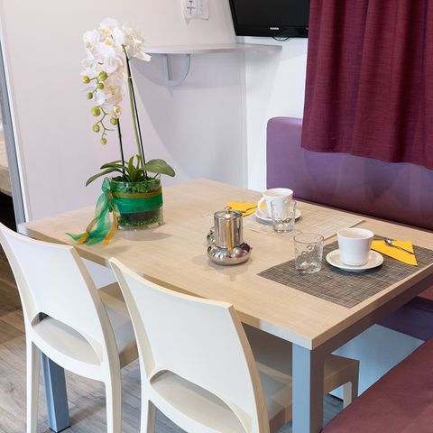 BUNGALOW 4 personnes - 3 chambres / 2 sdb - terrasse couverte