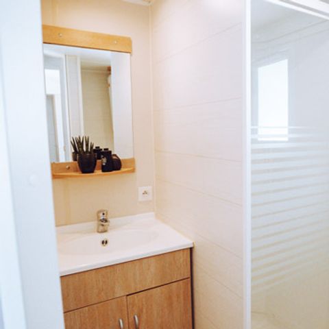 BUNGALOW 4 personnes - PREMIUM