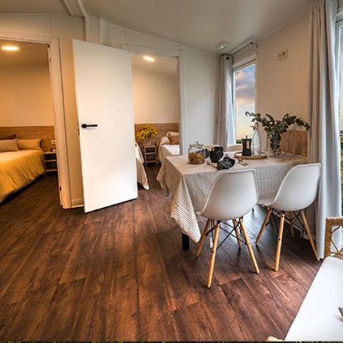 BUNGALOW 6 personnes - Comfort | 3 Ch. | 6 Pers. | Terrasse surélevée | Clim.