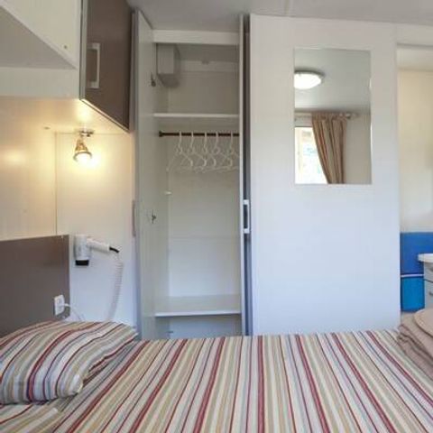 BUNGALOW 6 personnes - Classic | 2 Ch. | 4/6 Pers. | Terrasse surélevée | Clim.