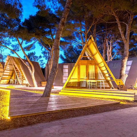 TENTE TOILE ET BOIS 4 personnes - LODGE KENTIA