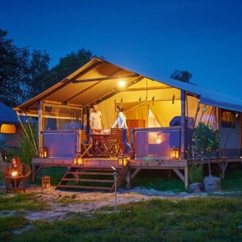 Lodge 4/5 personnes - CONFORT - LAUSSAC - 2 chambres - 22m2