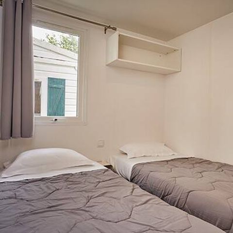 BUNGALOW 6 personnes - Classic | 3 Ch. | 6 Pers. | Terrasse surélevée | 1 SDB | Clim.