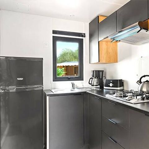 BUNGALOW 4 personnes - Mobil-home | Ultimate | 2 Ch. | 4 Pers. | Terrasse simple | Clim. | TV