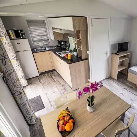 BUNGALOW 4 personnes - Mobil-Home LODGE 3 Pièces 4 Personnes + TV