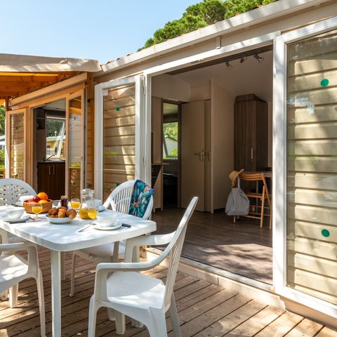 BUNGALOW 6 personnes - Classic | 2 Ch. | 4/6 Pers. | Terrasse surélevée | Clim.