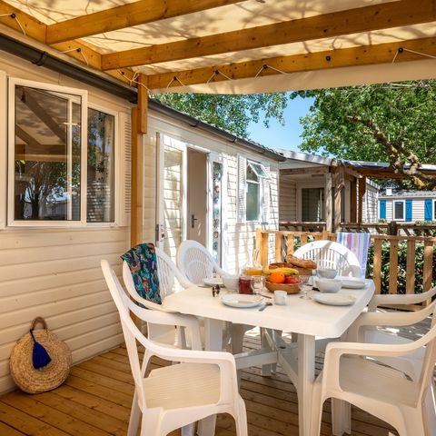 BUNGALOW 4 personnes - Comfort | 2 Ch. | 4 Pers. | Terrasse surélevée | Clim.