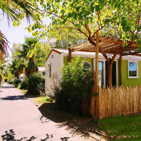 BUNGALOW 6 personnes - YUCATAN - 3 chambres - TV - CLIM - PLANCHA