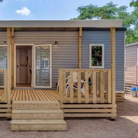 BUNGALOW 6 personnes - Comfort XL | 2 Ch. | 4/6 Pers. | Terrasse surélevée | Clim.