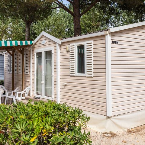 BUNGALOW 6 personnes - Mobil-home | Comfort | 3 Ch. | 6 Pers. | Terrasse surélevée | Clim. | TV