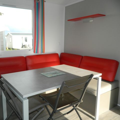 BUNGALOW 6 personnes - Mobil home Confort 25 à 36m² (2 chambres) + Terrasse 4/6 pers