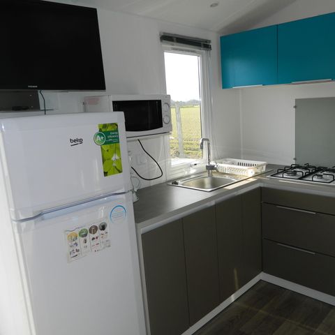 BUNGALOW 6 personnes - Mobil home Confort 28 à 31m² (3 chambres) + Terrasse 6/8 pers