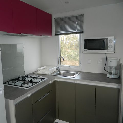 BUNGALOW 8 personnes - Mobil home Confort 28 à 35m² (3 chambres) + Terrasse avec vue mer 6/8 pers