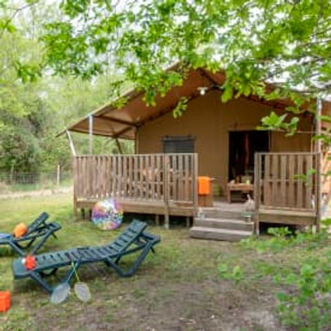 Tente en toile et en bois 7 personnes - Lodge Safari 7p 3ch ****