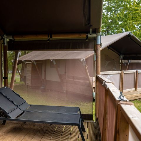 Tente en toile et en bois 5 personnes - y compris les installations sanitaires
