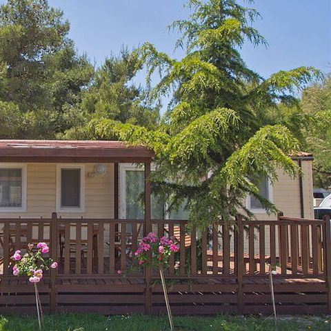 BUNGALOW 6 personnes - Comfort | 3 Ch. | 6 Pers. | Terrasse surélevée | Clim. | TV