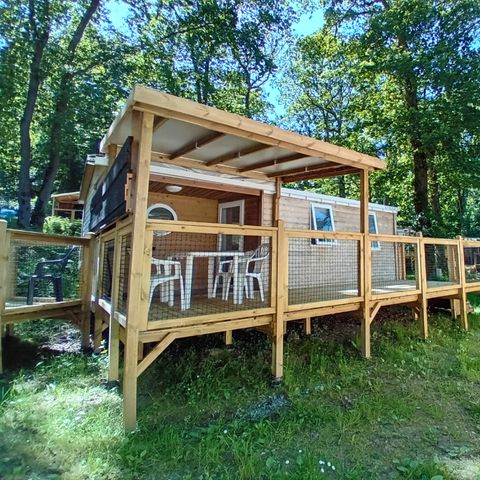 BUNGALOW 4 personnes - Standard Bois 24m² 2 chambres + terrasse semi couverte 18m² + TV