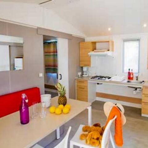 BUNGALOW 4 personnes - PMR Confort 27m² 2 chambres + TV + terrasse 